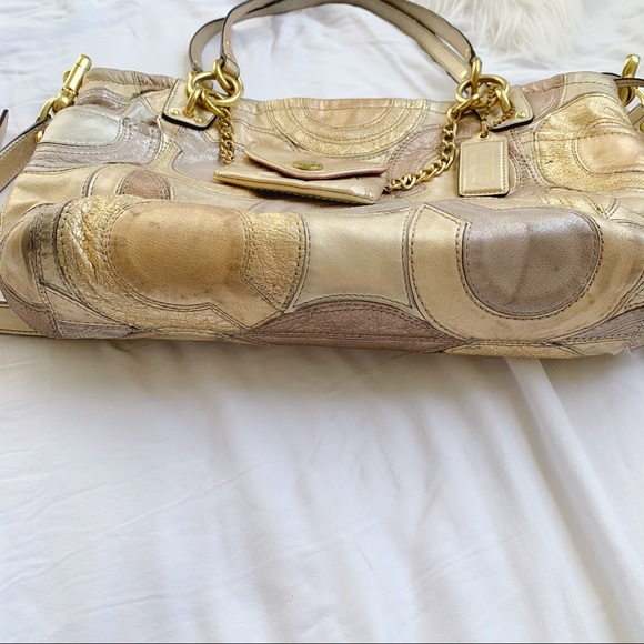 COACH Monogram Gold Leather Shoulder Bag - Picture 3 of 10